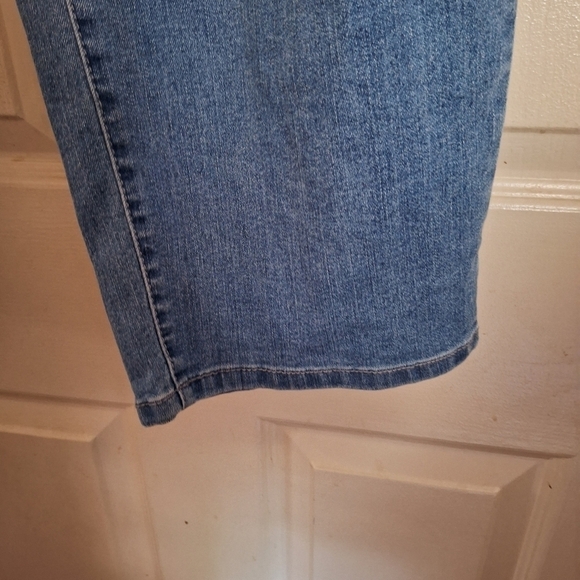 Style&Co graphic jeans size 14 - Picture 4 of 6